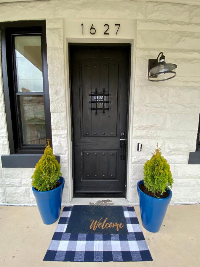Newly Renovated Victorian Gem Perfect Space For Family Vacations! Pittsburgh Eksteriør billede