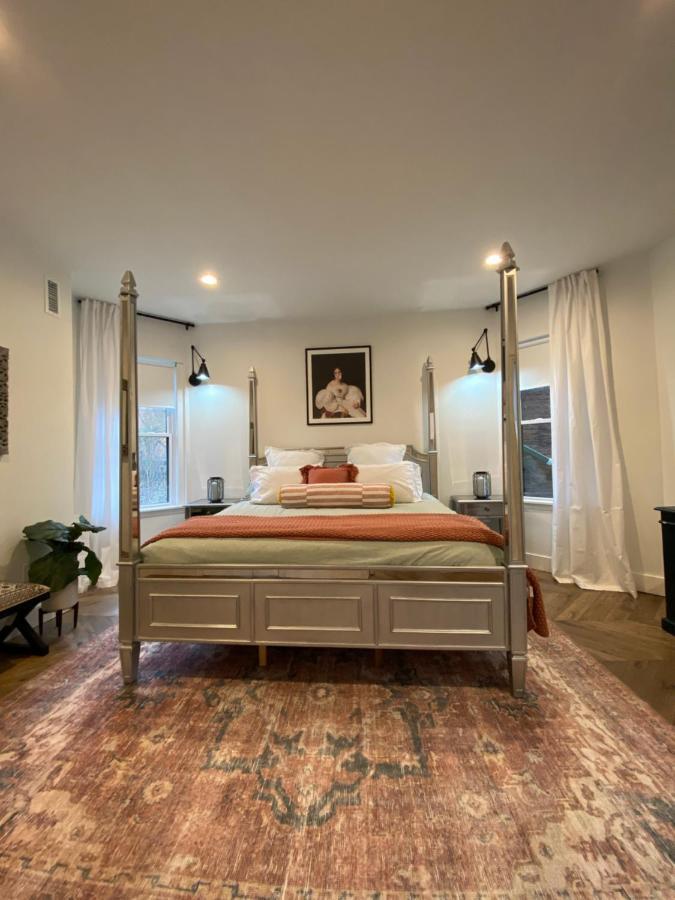 Newly Renovated Victorian Gem Perfect Space For Family Vacations! Pittsburgh Eksteriør billede